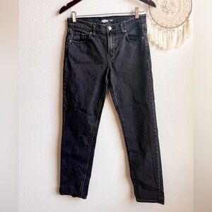 Old Navy women’s boyfriend jeans size 4 black